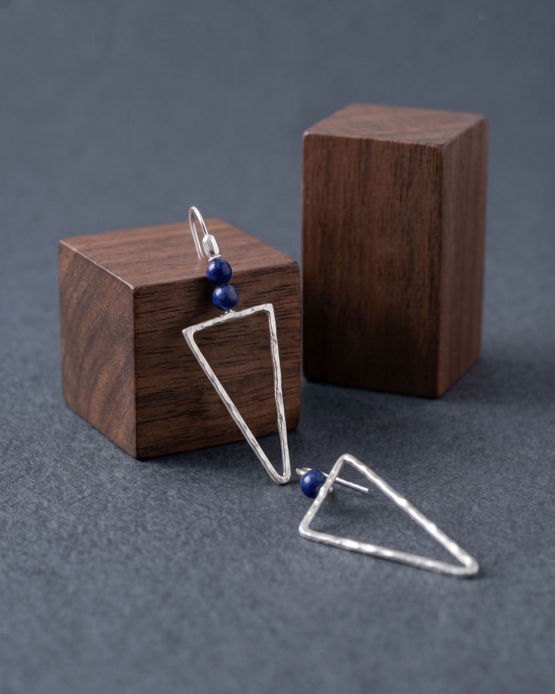 Pendientes triangulo Lapislazuli